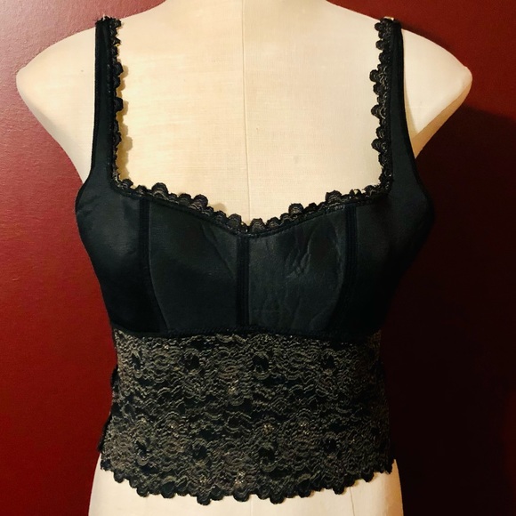 Gold lace crop top - Picture 6 of 7